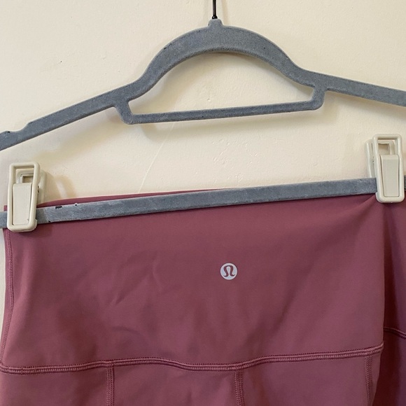 Lululemon Wunder Under Crop High-Rise Roll Down Scallop Full On Luxtreme Plumful - Picture 2 of 13